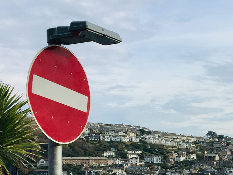 Traffic sign light
